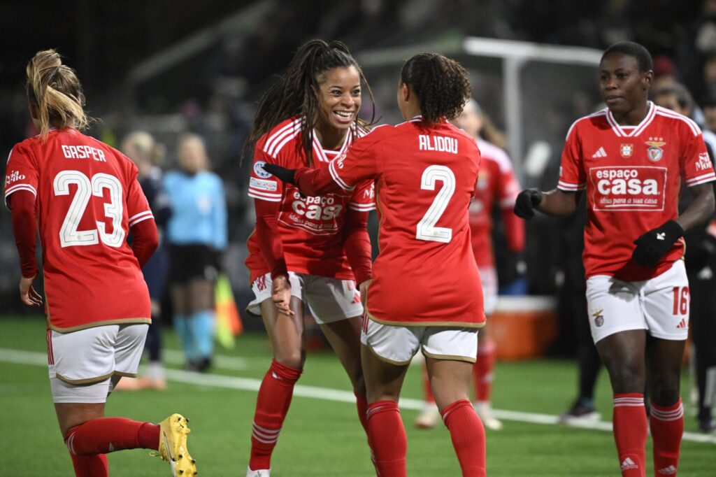 Benfica Apurou-se De Forma Inédita Para Os Quartos-de-final Da Liga Dos ...