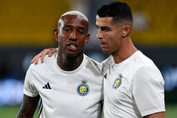 Talisca e Ronaldo